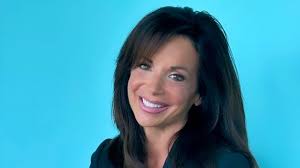 Hollie Strano Net Worth